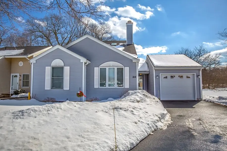 214 Alvord Pl #214, South Hadley, MA 01075 - #2