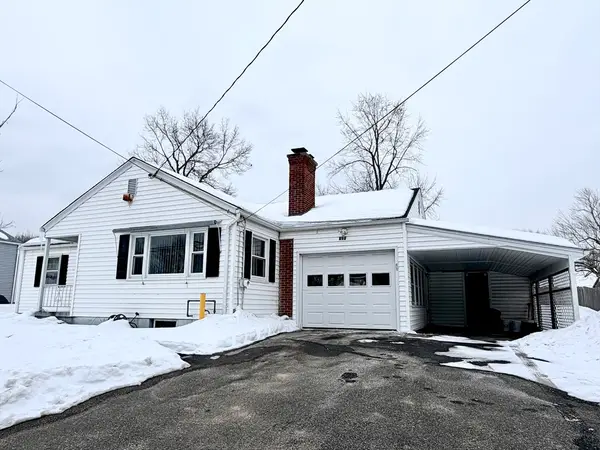 121 Mallowhill Rd, Springfield, MA 01129