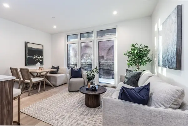 1395 Washington Street #403, Boston, MA 02118