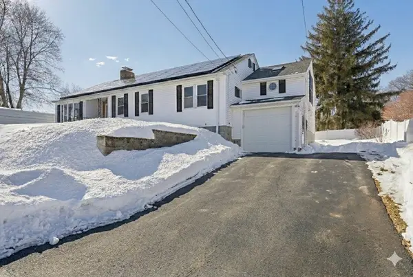 39 Bullard Ave, Worcester, MA 01605