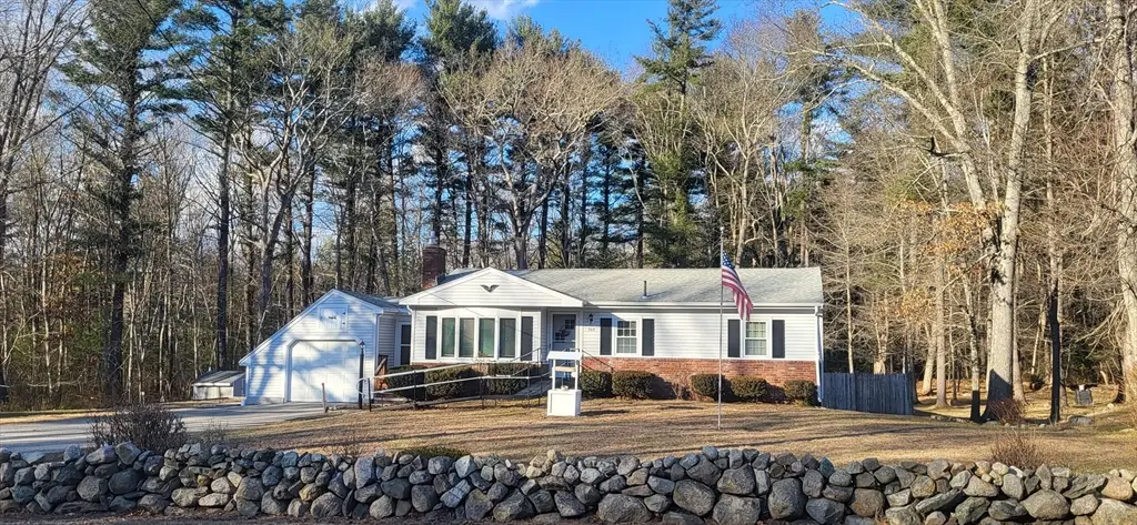 365 Broadway, Hanover, MA 02339 - #1