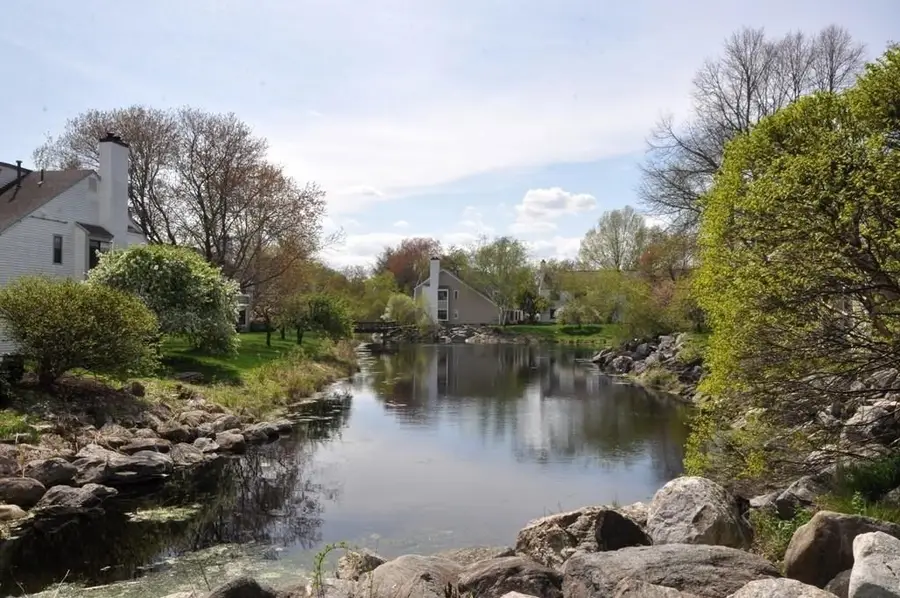 21 Concord Green #8, Concord, MA 01742 - #2