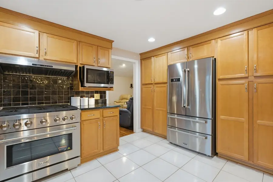 22 Magnolia Road, Sharon, MA 02067 - #3