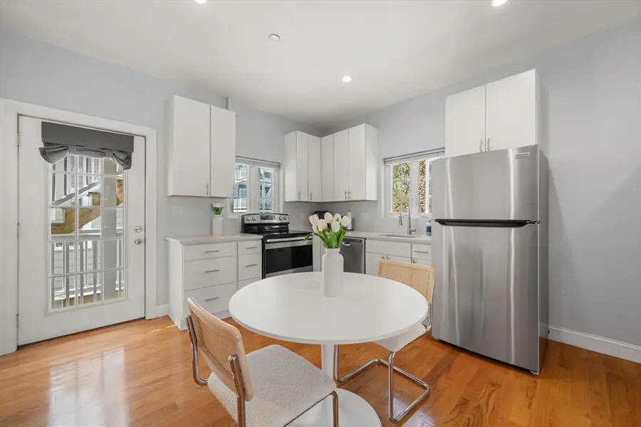 309 309-311 Sumner Street #2R, Boston, MA 02128 - #3