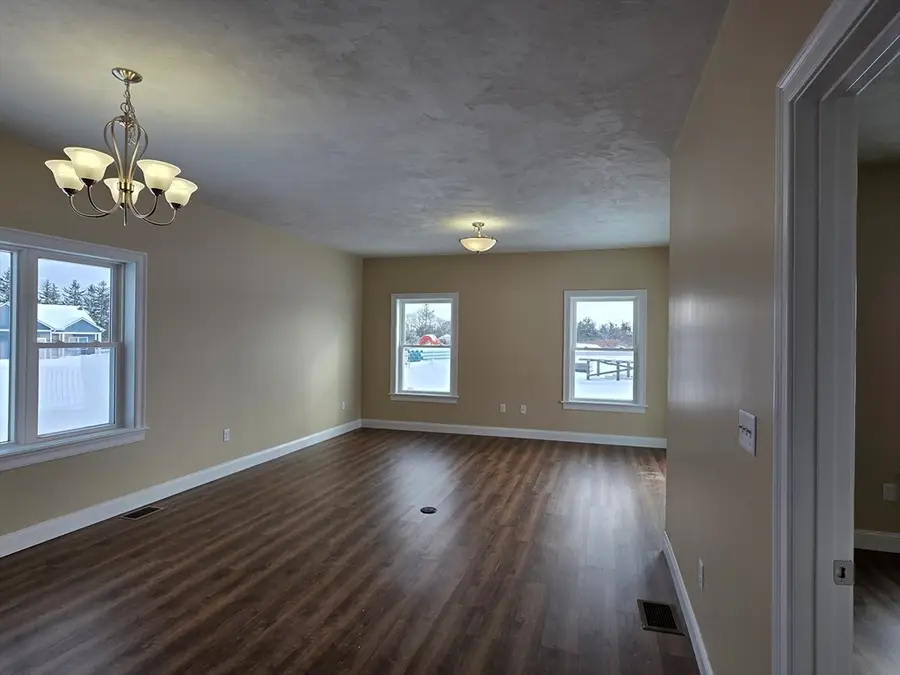 12 Fidelity Drive #6, Rutland, MA 01543 - #3