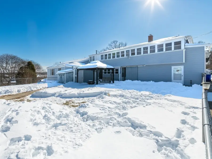 1082 Hancock St, Fall River, MA 02721 - #3