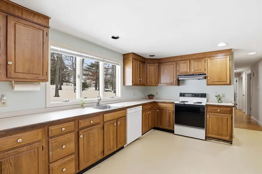 49 Jackson Rd, Scituate, MA 02066 - #3