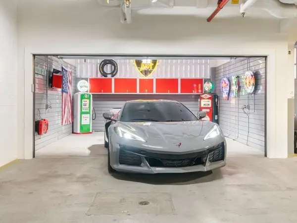 12 Stoneholm #Pk:2, Boston, MA 02115