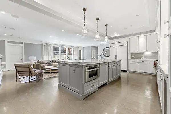 621 E 1st St #A5, Boston, MA 02127