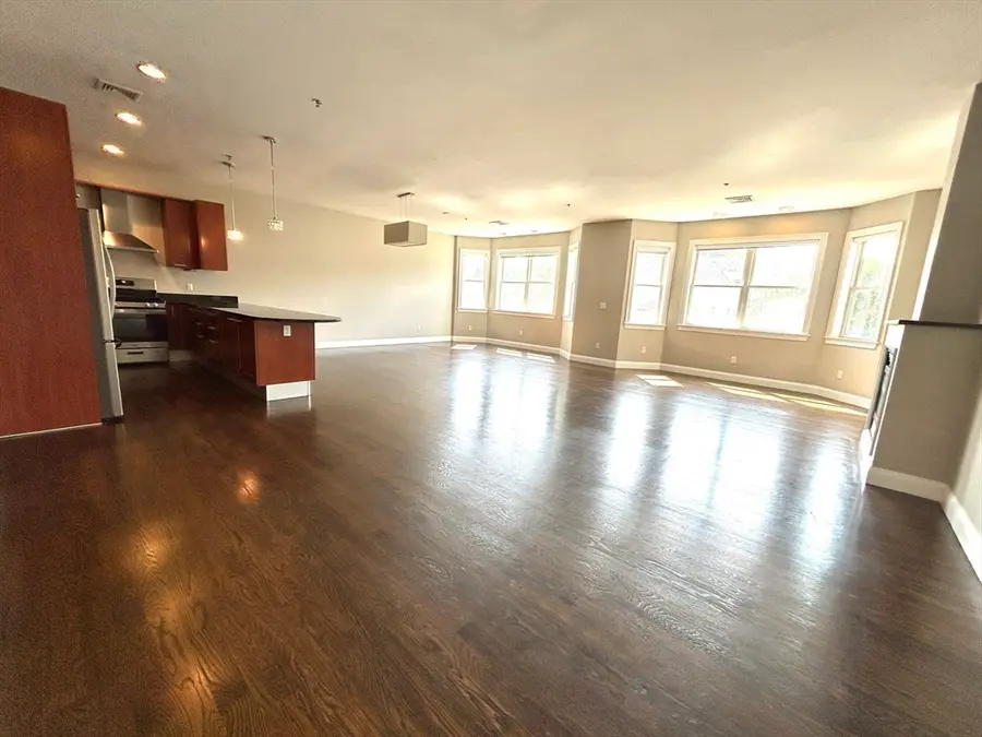 75-83 Boylston St #R3, Brookline, MA 02445 - #2