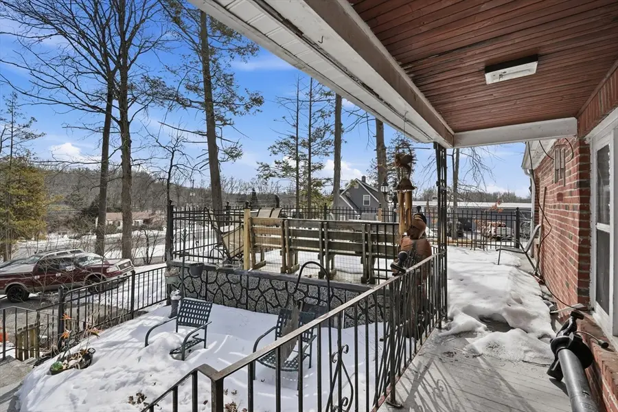 1026 Suffield St, Agawam, MA 01001 - #3