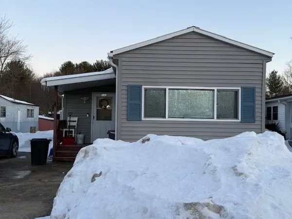 192 Mason Avenue, Chelmsford, MA 01824