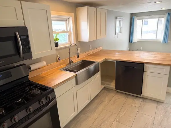 493 Rivet St, New Bedford, MA 02740