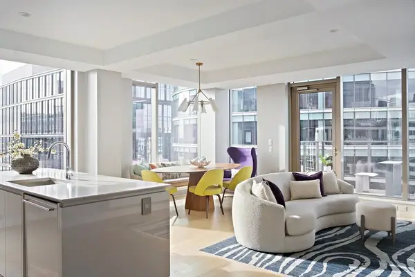 133 Seaport Boulevard #2101, Boston, MA 02210