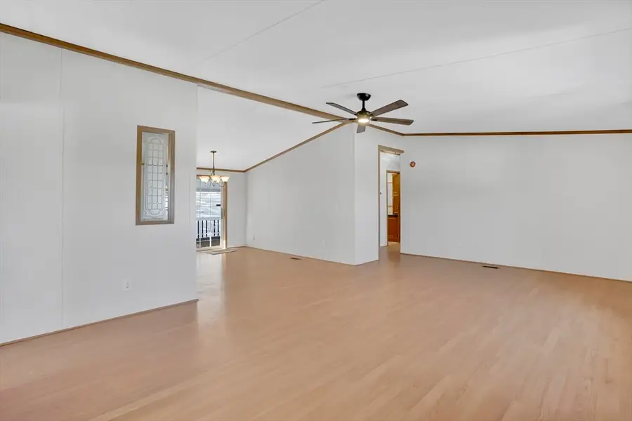 130 Celebration Cir, Chicopee, MA 01020 - #2