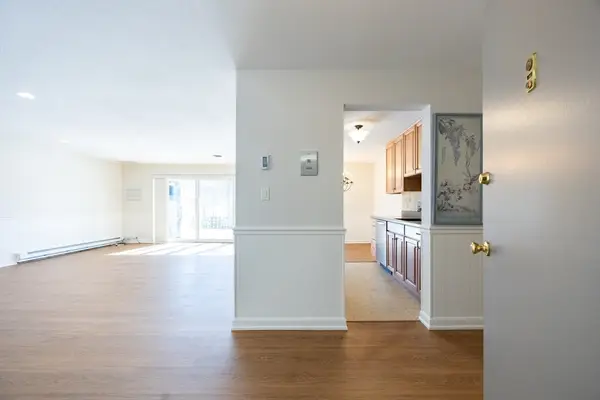 1212 Greendale Ave #300, Needham, MA 02492