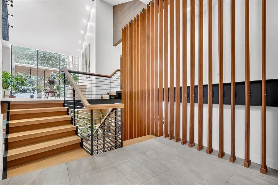 719 Wellesley St, Weston, MA 02493 - #2