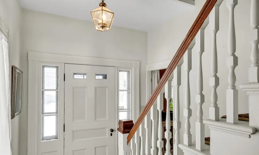 2 Seaver St, Westminster, MA 01473 - #2