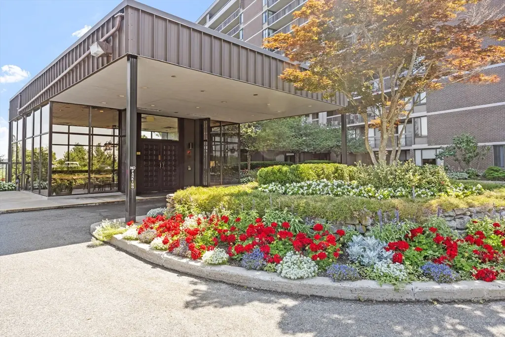 40 Village Rd #1006, Middleton, MA 01949 - #1