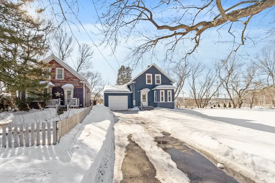 29 Bradstreet Ave, Haverhill, MA 01835 - #2