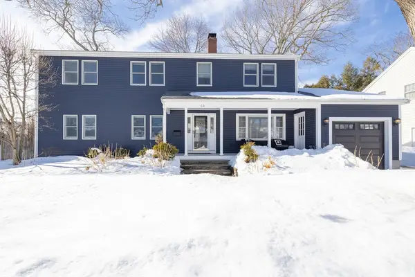 60 Douglas Rd, Needham, MA 02492