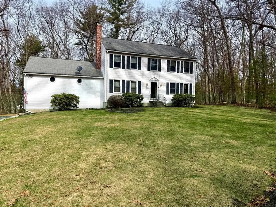 11 Quail Run Rd, Bellingham, MA 02019 - #2