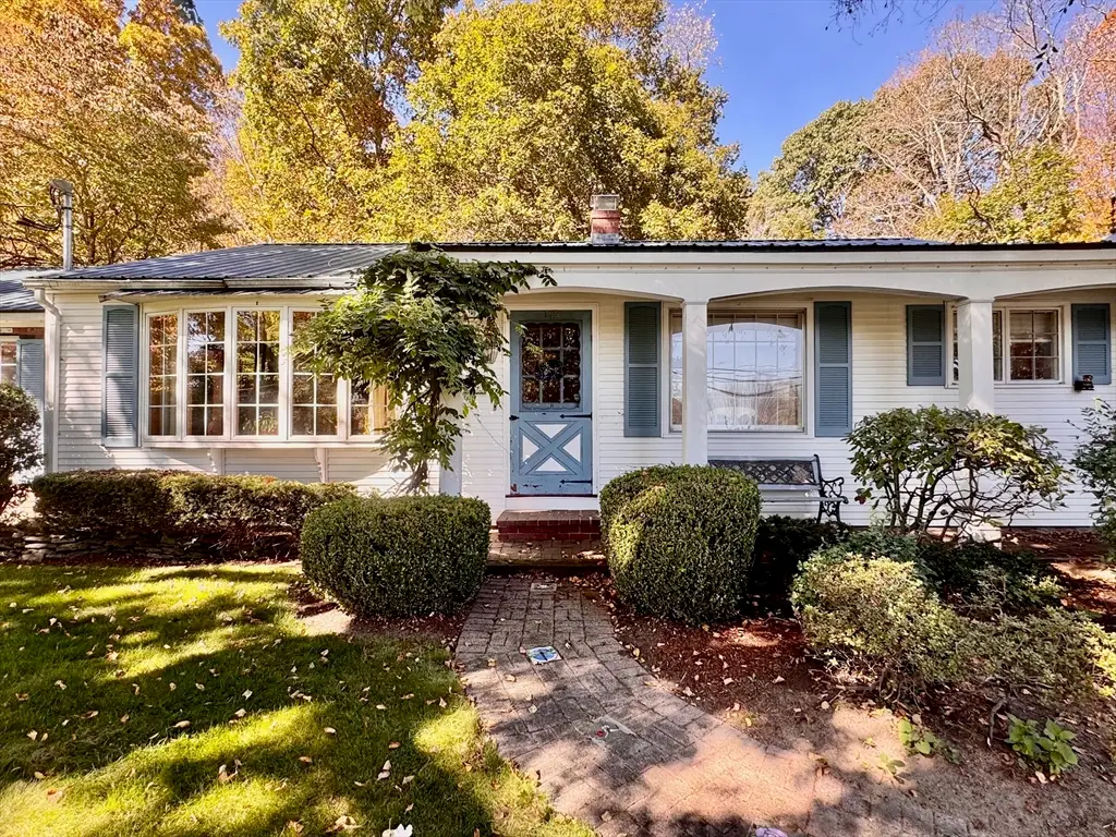 159 Upper Church St, Gilbertville, MA 01031 - #1