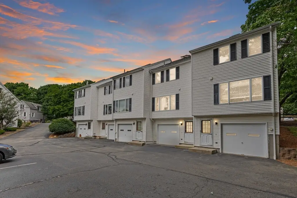1 Traverse St #E, Wakefield, MA 01880 - #1