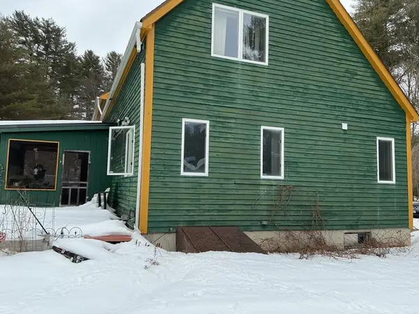 91 Old Poor Farm Rd, Ware, MA 01082