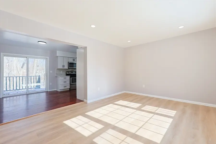 56 Goddard Memorial Dr, Worcester, MA 01603 - #3