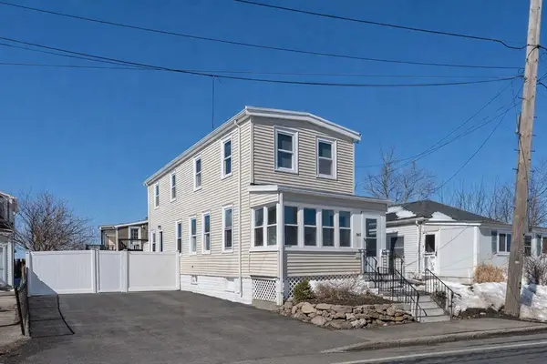 861 N Shore Rd, Revere, MA 02151