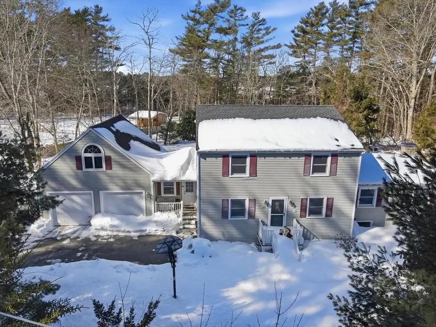 40 Fosdick, Carver, MA 02330 - #2
