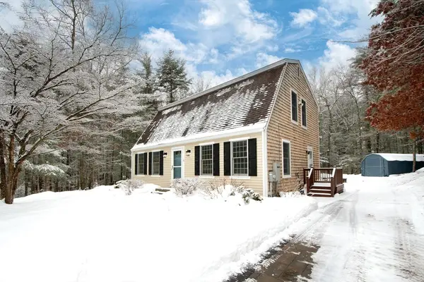 6 Hillside Lane, Duxbury, MA 02332