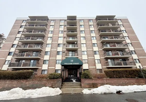 10 Williams St #34, Watertown, MA 02472