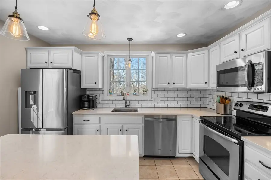 80 Dwight St, Haverhill, MA 01830 - #2