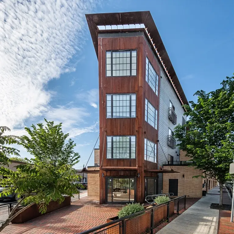 305 Webster Ave #104, Cambridge, MA 02141 - #2