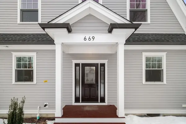 669 Boylston St, Newton, MA 02459