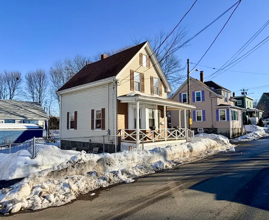 79 Lawrence St, Salem, MA 01970 - #3