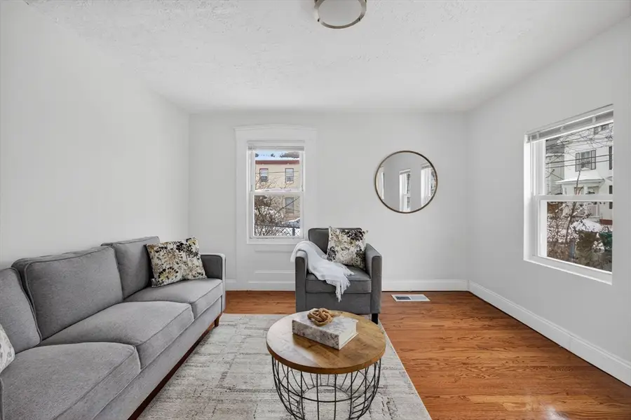 131 Adams St, Lynn, MA 01902 - #3