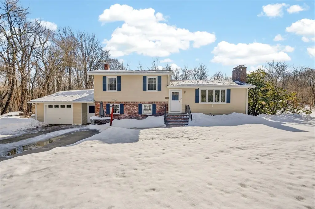 197 Chestnut St, Rehoboth, MA 02769 - #1