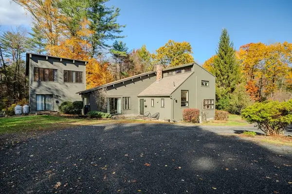 260 Montague Rd, Leverett, MA 01054
