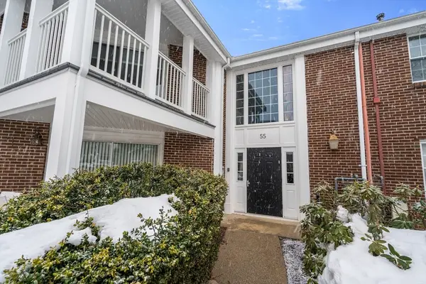 55 Brian Dr #G, Stoughton, MA 02072