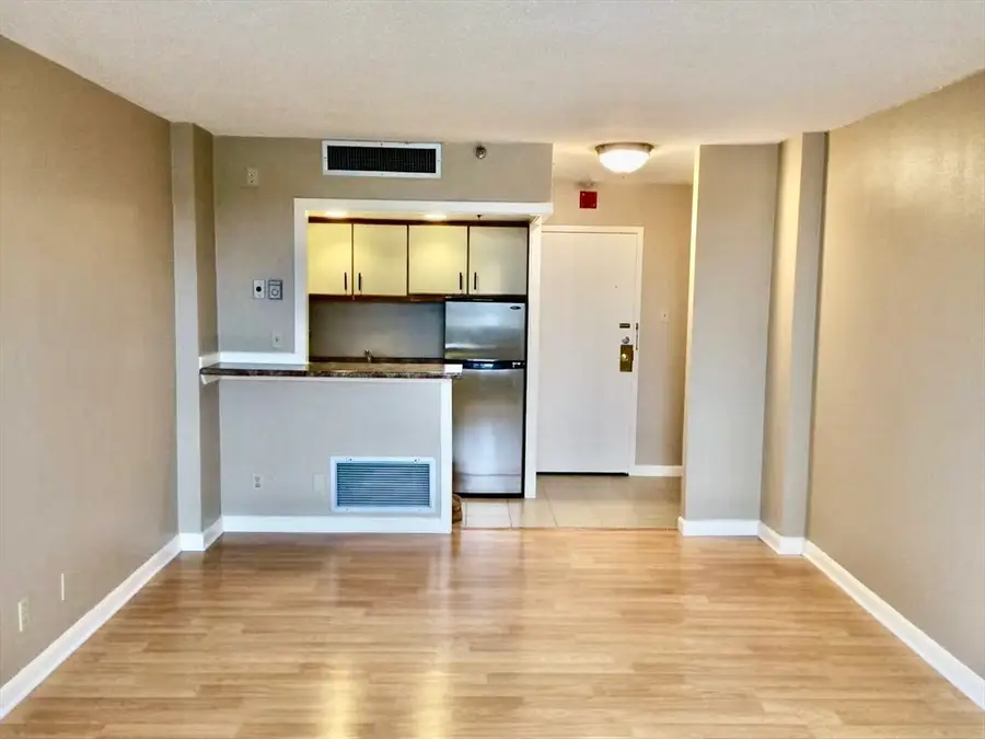 70 Southbridge St #703, Worcester, MA 01608 - #2