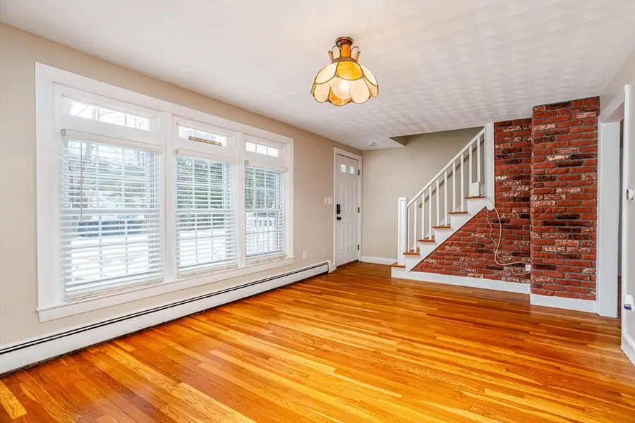 5 South Oliver St, Tewksbury, MA 01876 - #3