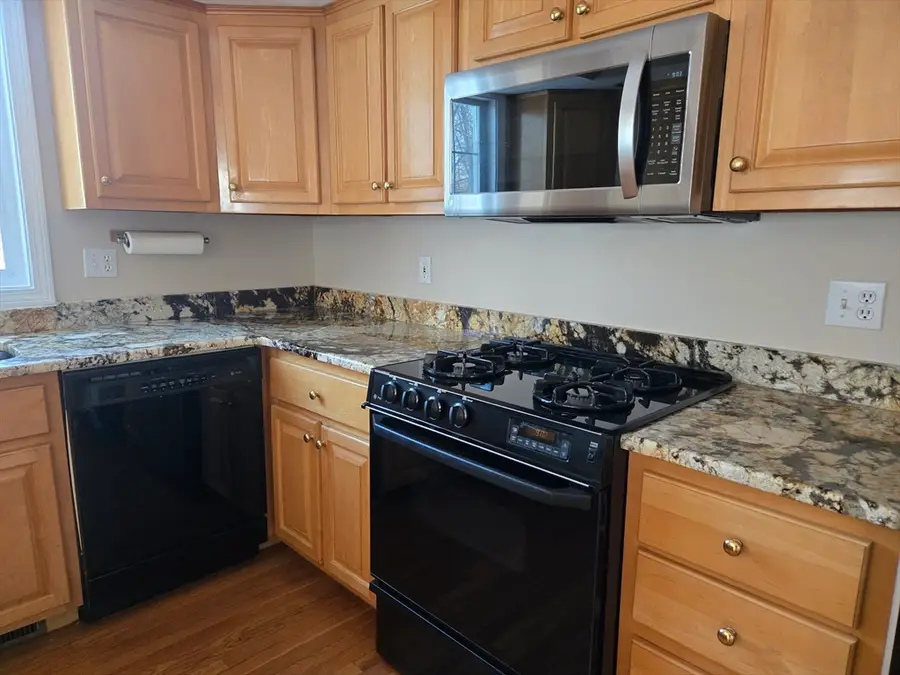 7 Tree Top Way, Methuen, MA 01844 - #2