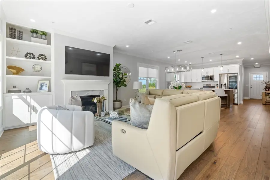 843 Ledgewood Way #843, Clinton, MA 01510 - #3