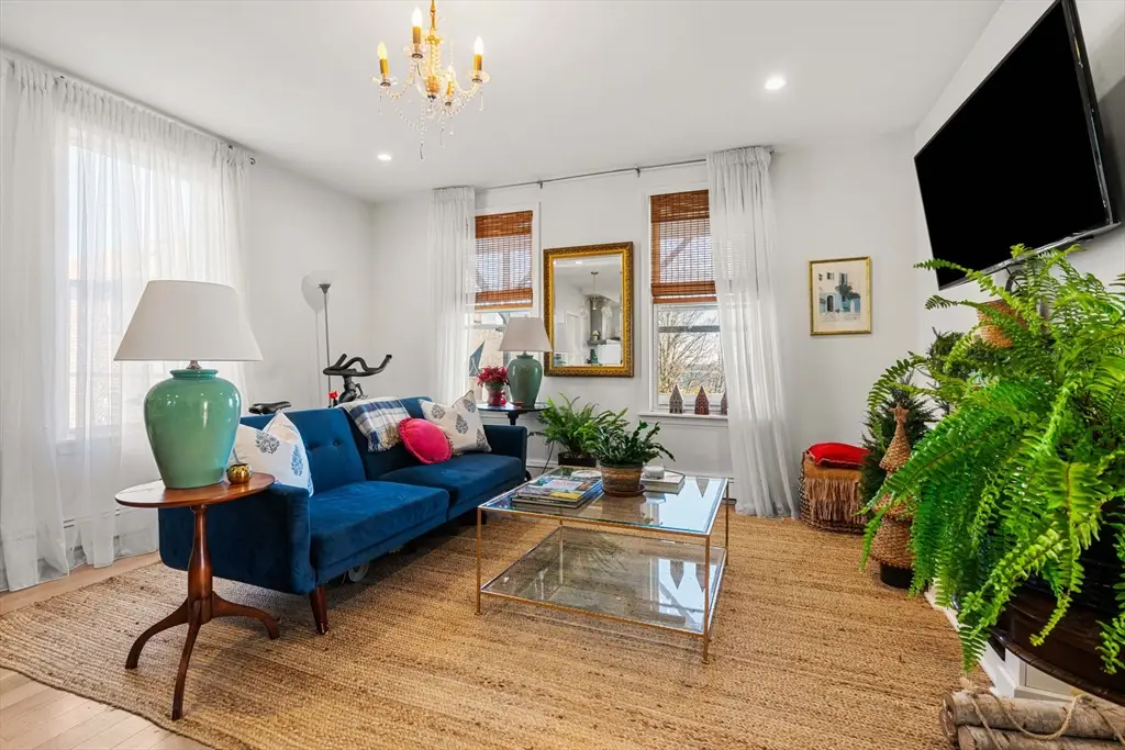 1000 Winthrop Ave #2, Revere, MA 02151 - #1