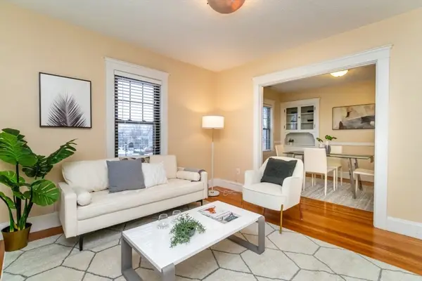 10 Washington Ave #3, Waltham, MA 02453