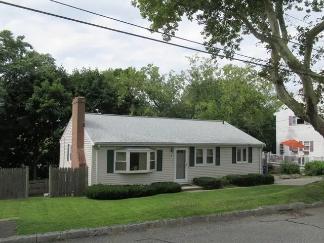 11 Lorraine Ter, Arlington, MA 02474 - #2