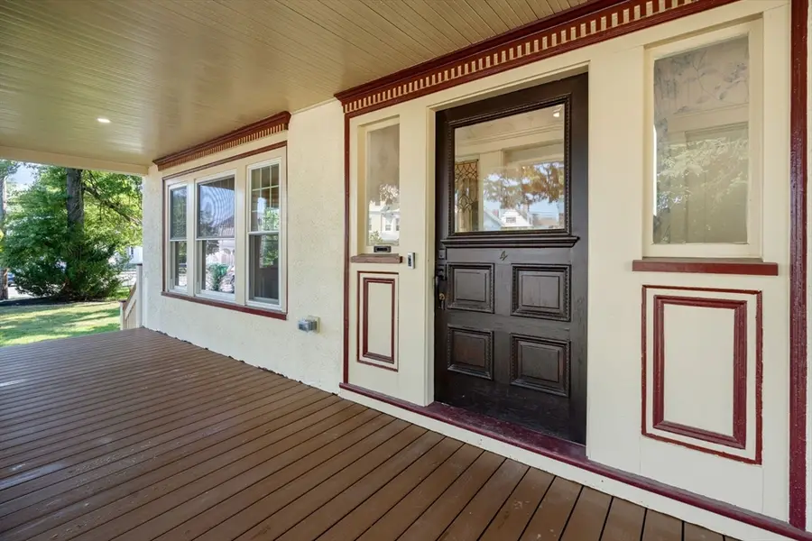 4 Grove St, Medford, MA 02155 - #3